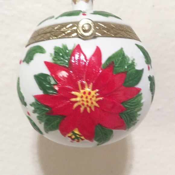 Other - Ceramic Poinsettia Christmas Tree Ornament